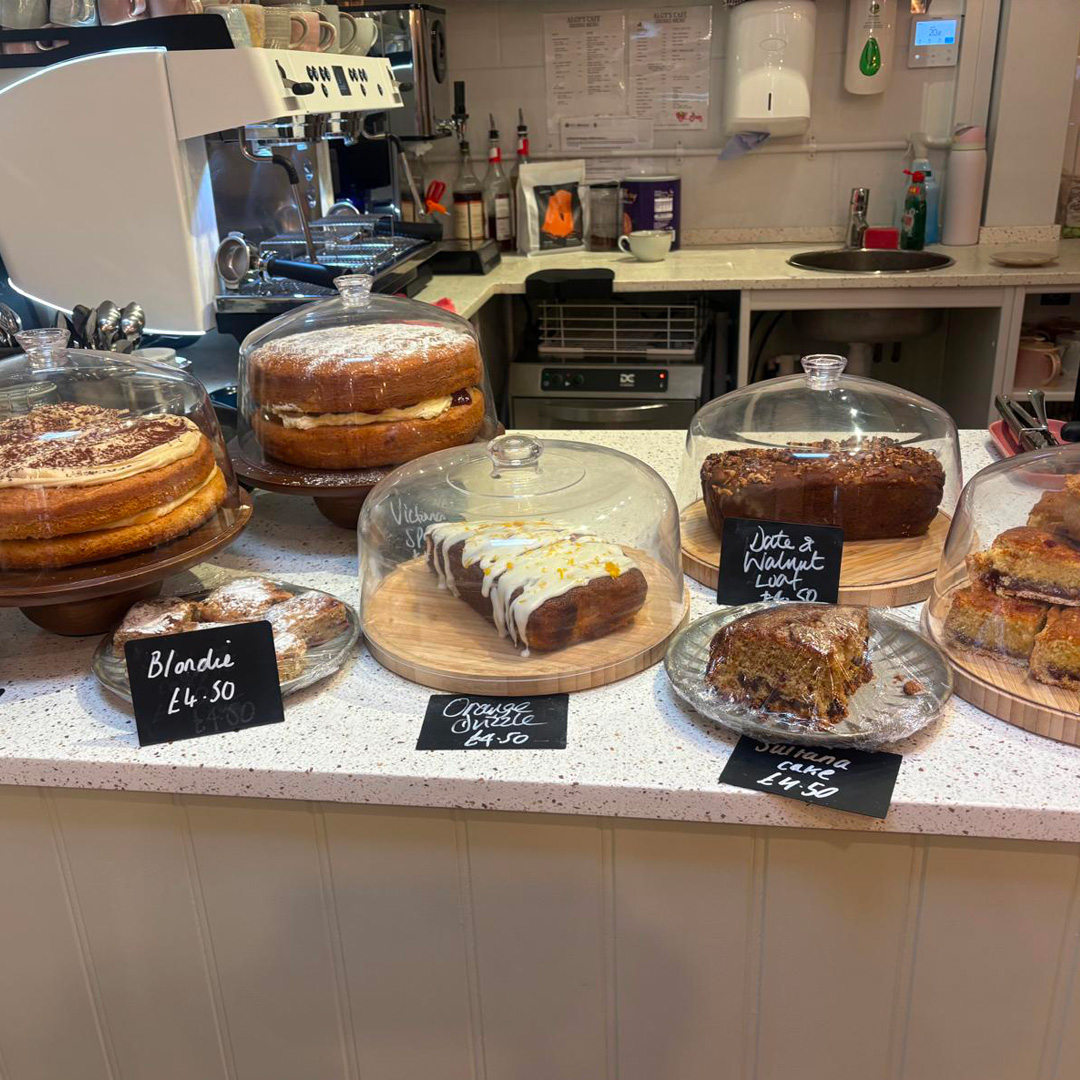 ALGYS FARM SHOP AND CAFE in Bintree, Norfolk